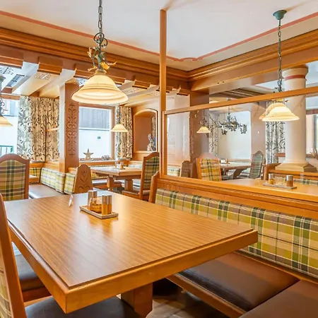 호텔 Wechselberger By Alpeffect 3*